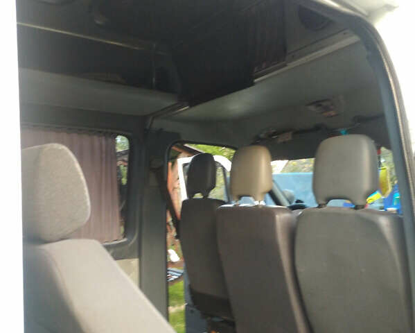 Белый Мерседес Sprinter, объемом двигателя 2.2 л и пробегом 350 тыс. км за 7500 $, фото 3 на Automoto.ua