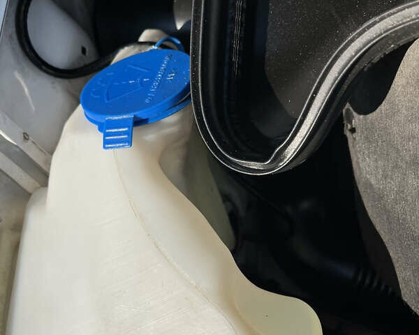 Белый Мерседес Sprinter, объемом двигателя 0 л и пробегом 205 тыс. км за 14800 $, фото 15 на Automoto.ua