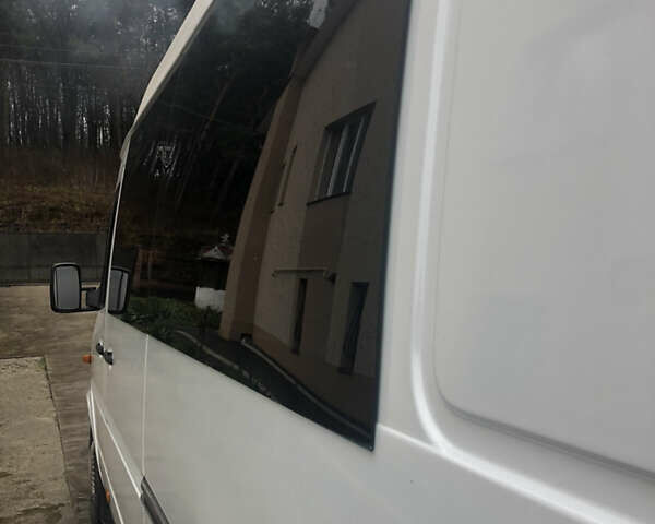Білий Мерседес Sprinter, об'ємом двигуна 2.2 л та пробігом 713 тис. км за 7800 $, фото 19 на Automoto.ua