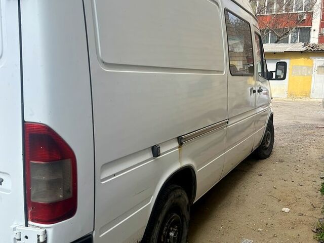 Белый Мерседес Sprinter, объемом двигателя 2.1 л и пробегом 0 тыс. км за 6200 $, фото 8 на Automoto.ua
