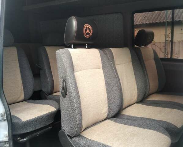 Белый Мерседес Sprinter, объемом двигателя 2.2 л и пробегом 520 тыс. км за 7300 $, фото 12 на Automoto.ua