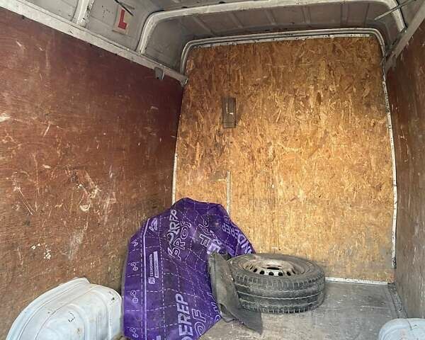 Белый Мерседес Sprinter, объемом двигателя 2.1 л и пробегом 466 тыс. км за 8000 $, фото 6 на Automoto.ua