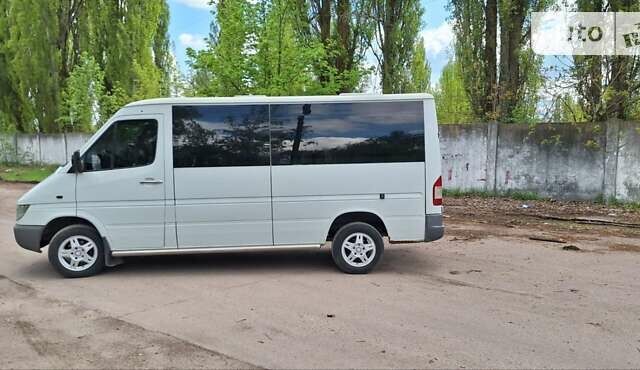 Білий Мерседес Sprinter, об'ємом двигуна 2.2 л та пробігом 650 тис. км за 8800 $, фото 2 на Automoto.ua