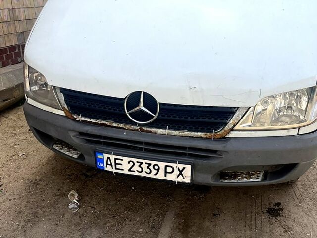 Белый Мерседес Sprinter, объемом двигателя 2.1 л и пробегом 0 тыс. км за 6200 $, фото 1 на Automoto.ua