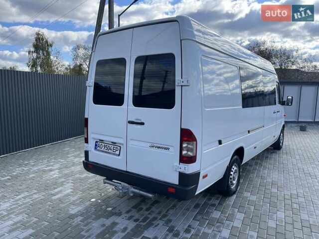 Белый Мерседес Sprinter, объемом двигателя 2.1 л и пробегом 612 тыс. км за 9200 $, фото 7 на Automoto.ua