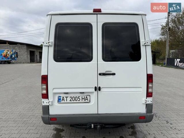 Білий Мерседес Sprinter, об'ємом двигуна 2.69 л та пробігом 722 тис. км за 10900 $, фото 16 на Automoto.ua