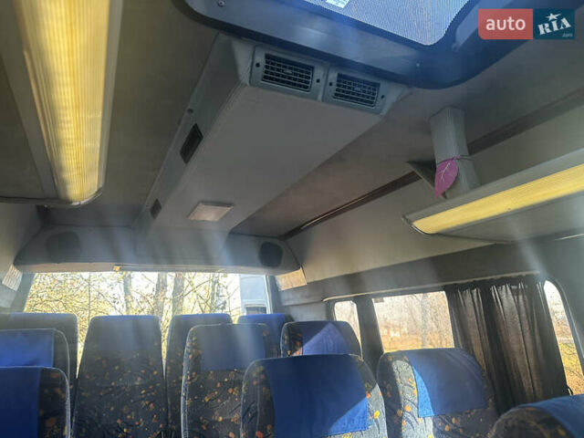 Белый Мерседес Sprinter, объемом двигателя 0 л и пробегом 500 тыс. км за 17500 $, фото 10 на Automoto.ua