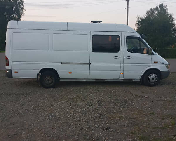 Білий Мерседес Sprinter, об'ємом двигуна 2.69 л та пробігом 350 тис. км за 8700 $, фото 8 на Automoto.ua