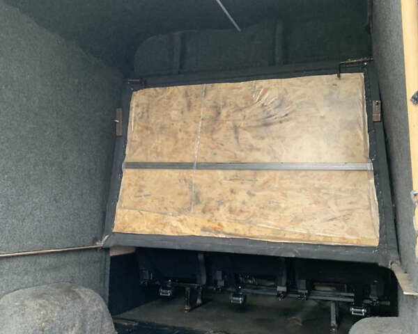 Белый Мерседес Sprinter, объемом двигателя 2.7 л и пробегом 600 тыс. км за 8500 $, фото 8 на Automoto.ua