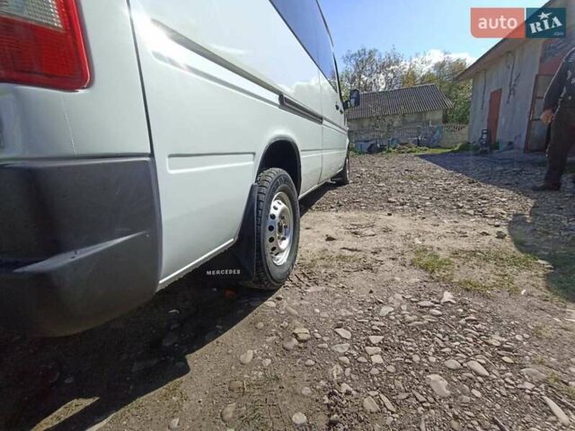 Білий Мерседес Sprinter, об'ємом двигуна 2.1 л та пробігом 500 тис. км за 10800 $, фото 3 на Automoto.ua