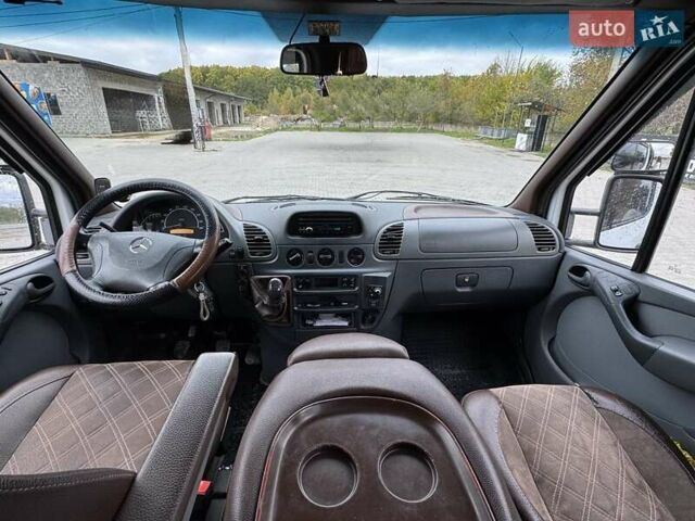 Білий Мерседес Sprinter, об'ємом двигуна 2.69 л та пробігом 722 тис. км за 10900 $, фото 1 на Automoto.ua