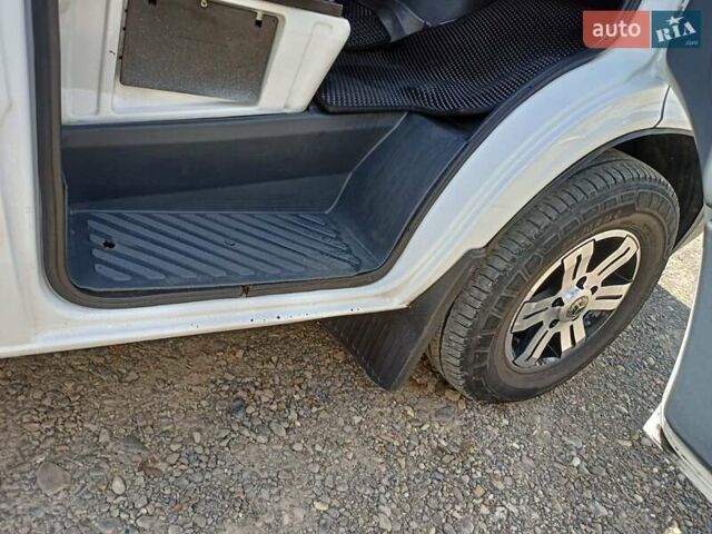 Білий Мерседес Sprinter, об'ємом двигуна 2.7 л та пробігом 890 тис. км за 11850 $, фото 15 на Automoto.ua