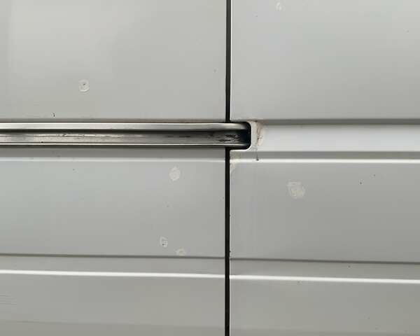 Белый Мерседес Sprinter, объемом двигателя 2.2 л и пробегом 497 тыс. км за 10500 $, фото 20 на Automoto.ua