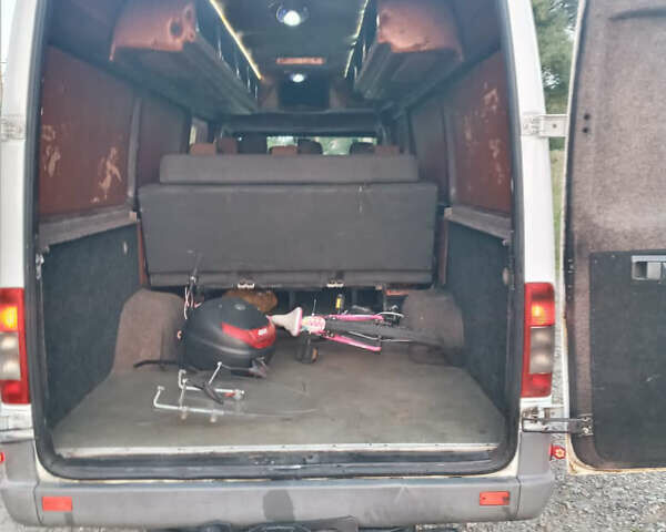 Білий Мерседес Sprinter, об'ємом двигуна 2.69 л та пробігом 350 тис. км за 8700 $, фото 5 на Automoto.ua