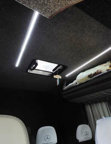 Білий Мерседес Sprinter, об'ємом двигуна 0 л та пробігом 550 тис. км за 8800 $, фото 15 на Automoto.ua