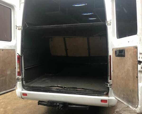 Білий Мерседес Sprinter, об'ємом двигуна 2.2 л та пробігом 713 тис. км за 7800 $, фото 21 на Automoto.ua