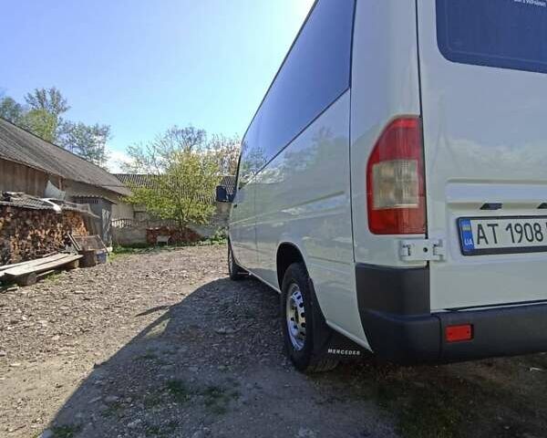 Белый Мерседес Sprinter, объемом двигателя 2.1 л и пробегом 500 тыс. км за 11900 $, фото 6 на Automoto.ua