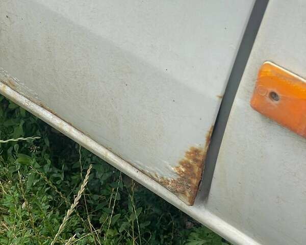 Белый Мерседес Sprinter, объемом двигателя 2.2 л и пробегом 350 тыс. км за 8000 $, фото 14 на Automoto.ua