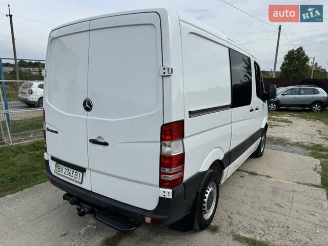 Белый Мерседес Sprinter, объемом двигателя 2.15 л и пробегом 350 тыс. км за 6999 $, фото 15 на Automoto.ua