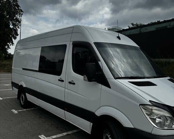Білий Мерседес Sprinter, об'ємом двигуна 2.2 л та пробігом 742 тис. км за 11000 $, фото 1 на Automoto.ua