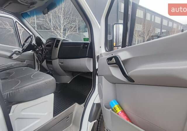 Белый Мерседес Sprinter, объемом двигателя 2.15 л и пробегом 485 тыс. км за 10900 $, фото 11 на Automoto.ua