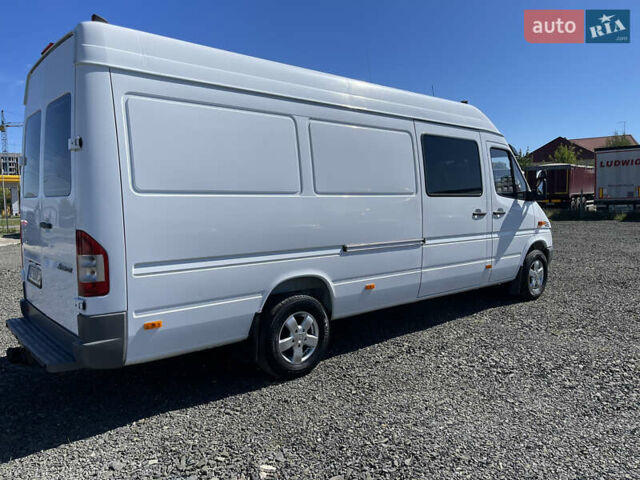 Білий Мерседес Sprinter, об'ємом двигуна 2.7 л та пробігом 314 тис. км за 19999 $, фото 2 на Automoto.ua