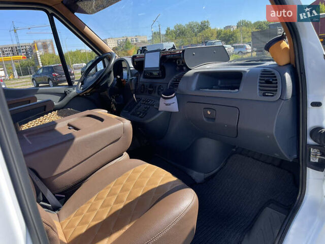 Білий Мерседес Sprinter, об'ємом двигуна 2.7 л та пробігом 314 тис. км за 19999 $, фото 13 на Automoto.ua