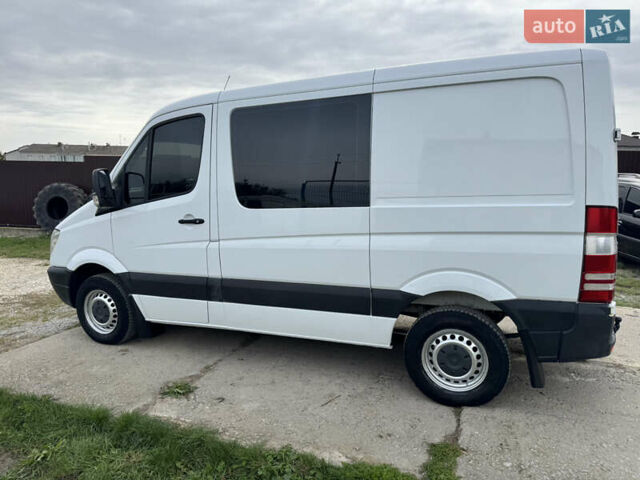 Белый Мерседес Sprinter, объемом двигателя 2.15 л и пробегом 350 тыс. км за 6999 $, фото 17 на Automoto.ua