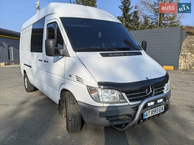Білий Мерседес Sprinter, об'ємом двигуна 2.2 л та пробігом 690 тис. км за 10700 $, фото 20 на Automoto.ua