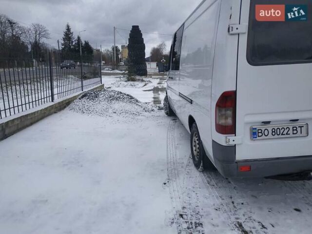 Белый Мерседес Sprinter, объемом двигателя 0 л и пробегом 700 тыс. км за 10000 $, фото 16 на Automoto.ua