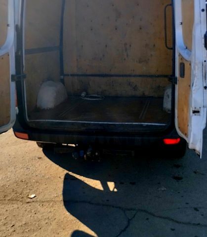 Белый Мерседес Sprinter, объемом двигателя 2.1 л и пробегом 641 тыс. км за 9500 $, фото 8 на Automoto.ua