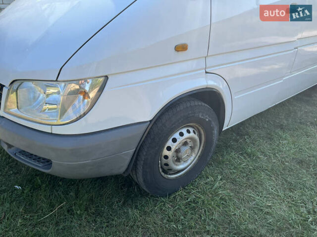Білий Мерседес Sprinter, об'ємом двигуна 2.2 л та пробігом 268 тис. км за 9900 $, фото 5 на Automoto.ua