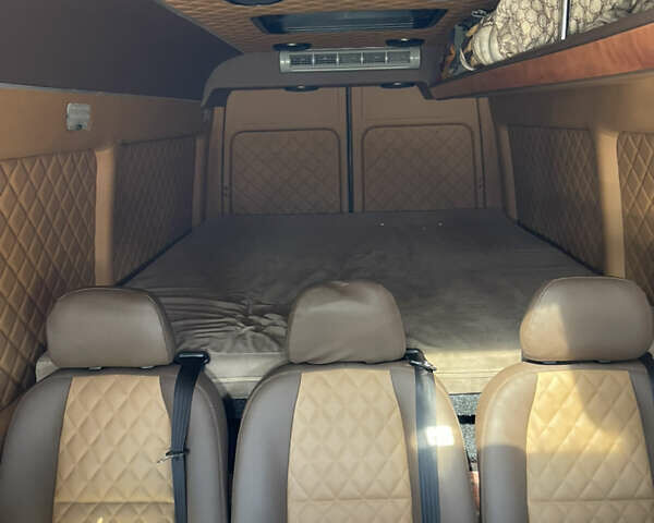Білий Мерседес Sprinter, об'ємом двигуна 2.7 л та пробігом 314 тис. км за 19999 $, фото 26 на Automoto.ua
