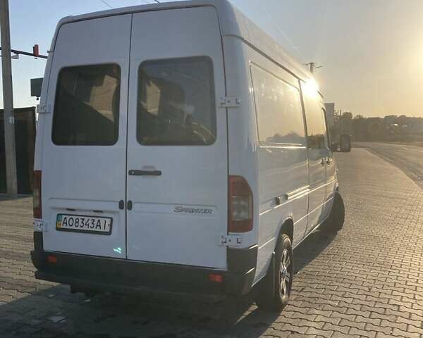 Білий Мерседес Sprinter, об'ємом двигуна 2.1 л та пробігом 396 тис. км за 9100 $, фото 16 на Automoto.ua