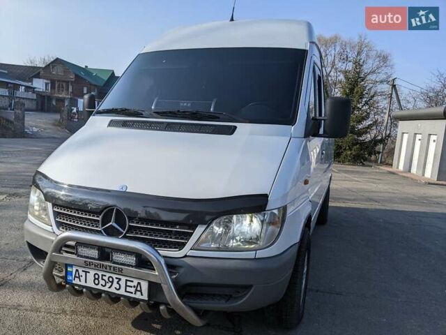 Білий Мерседес Sprinter, об'ємом двигуна 2.2 л та пробігом 690 тис. км за 10700 $, фото 1 на Automoto.ua