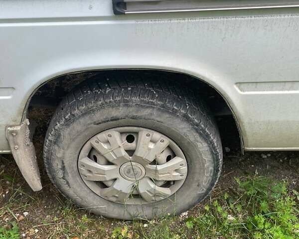 Белый Мерседес Sprinter, объемом двигателя 2.2 л и пробегом 350 тыс. км за 8000 $, фото 10 на Automoto.ua