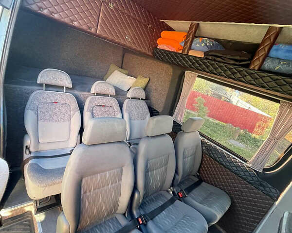 Білий Мерседес Sprinter, об'ємом двигуна 0 л та пробігом 1000 тис. км за 15000 $, фото 8 на Automoto.ua