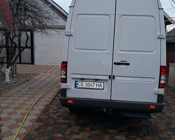 Белый Мерседес Sprinter, объемом двигателя 2.1 л и пробегом 340 тыс. км за 10800 $, фото 7 на Automoto.ua