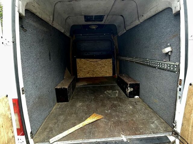 Білий Мерседес Sprinter, об'ємом двигуна 2.1 л та пробігом 610 тис. км за 10500 $, фото 5 на Automoto.ua