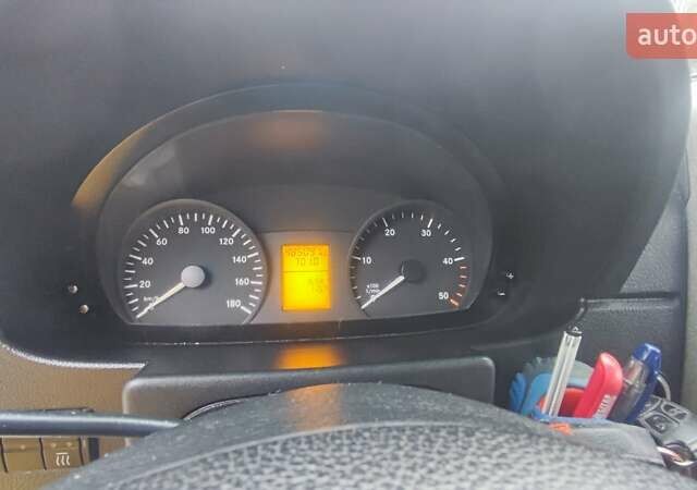 Белый Мерседес Sprinter, объемом двигателя 2.15 л и пробегом 485 тыс. км за 10900 $, фото 14 на Automoto.ua
