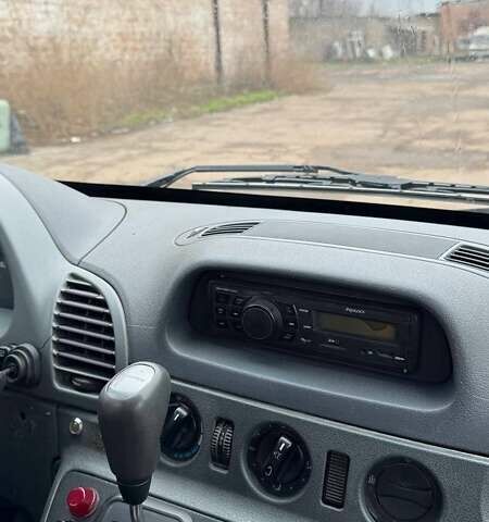 Білий Мерседес Sprinter, об'ємом двигуна 2.7 л та пробігом 100 тис. км за 14900 $, фото 26 на Automoto.ua