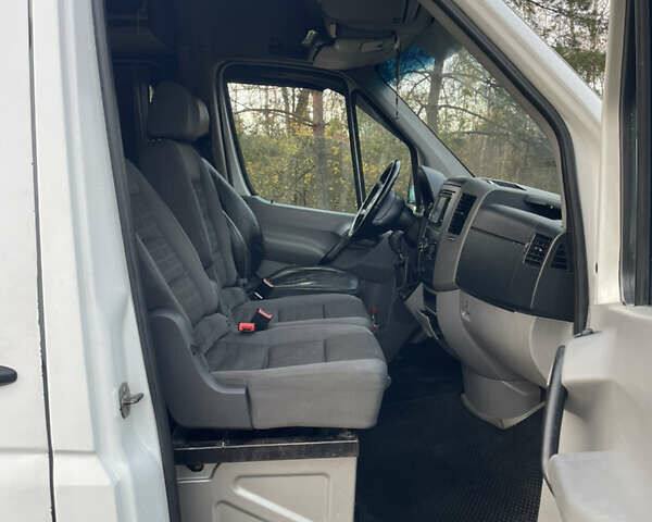Білий Мерседес Sprinter, об'ємом двигуна 2.15 л та пробігом 450 тис. км за 8500 $, фото 10 на Automoto.ua