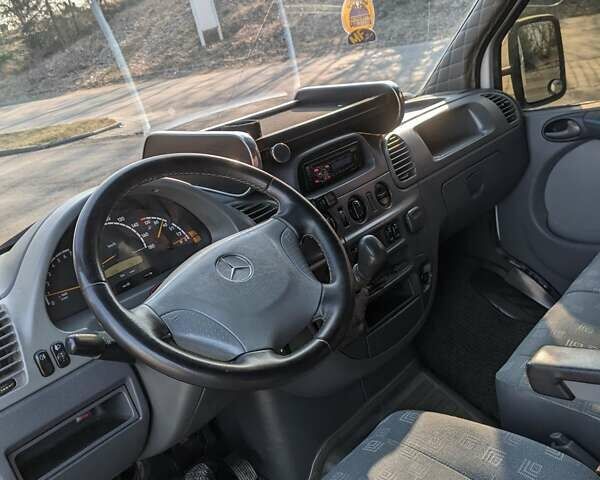 Білий Мерседес Sprinter, об'ємом двигуна 2.2 л та пробігом 690 тис. км за 10700 $, фото 26 на Automoto.ua