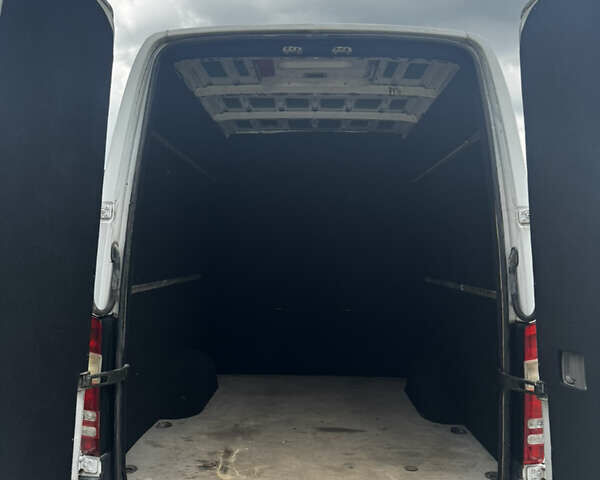 Білий Мерседес Sprinter, об'ємом двигуна 2.2 л та пробігом 742 тис. км за 11000 $, фото 8 на Automoto.ua