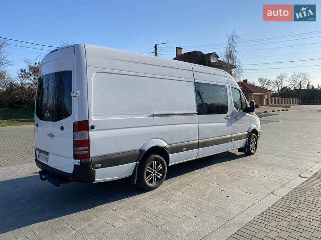 Білий Мерседес Sprinter, об'ємом двигуна 2.99 л та пробігом 200 тис. км за 15000 $, фото 2 на Automoto.ua