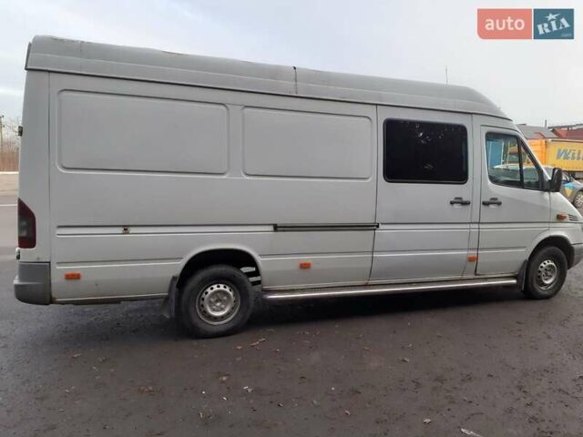 Белый Мерседес Sprinter, объемом двигателя 2.2 л и пробегом 750 тыс. км за 9700 $, фото 6 на Automoto.ua