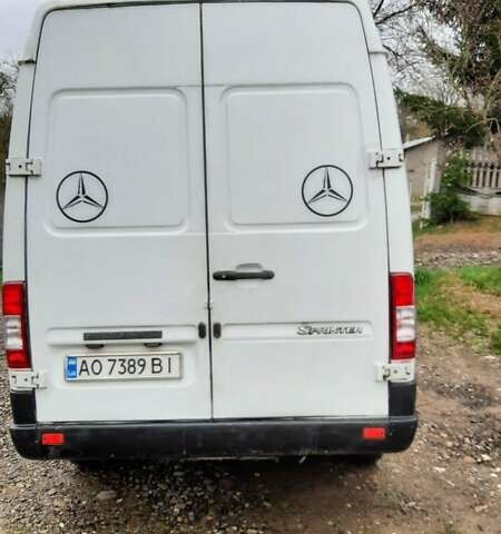 Белый Мерседес Sprinter, объемом двигателя 2.15 л и пробегом 500 тыс. км за 7600 $, фото 6 на Automoto.ua