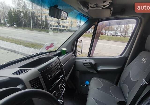 Белый Мерседес Sprinter, объемом двигателя 2.15 л и пробегом 485 тыс. км за 10900 $, фото 12 на Automoto.ua