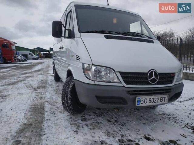 Белый Мерседес Sprinter, объемом двигателя 0 л и пробегом 700 тыс. км за 10000 $, фото 14 на Automoto.ua