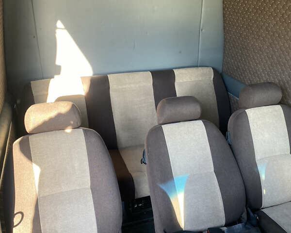 Білий Мерседес Sprinter, об'ємом двигуна 2.99 л та пробігом 200 тис. км за 15000 $, фото 9 на Automoto.ua